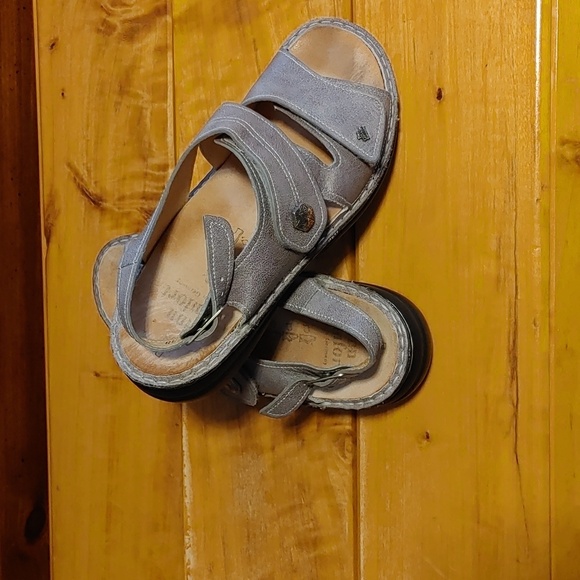 💚Ladies Finn Comfort Gray Sandals - Picture 4 of 16